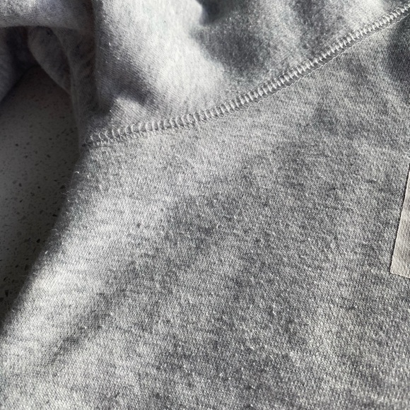 Brunette the Label BLONDE Pebble Grey Crewneck Sweatshirt Women's Size S/M - Picture 5 of 7